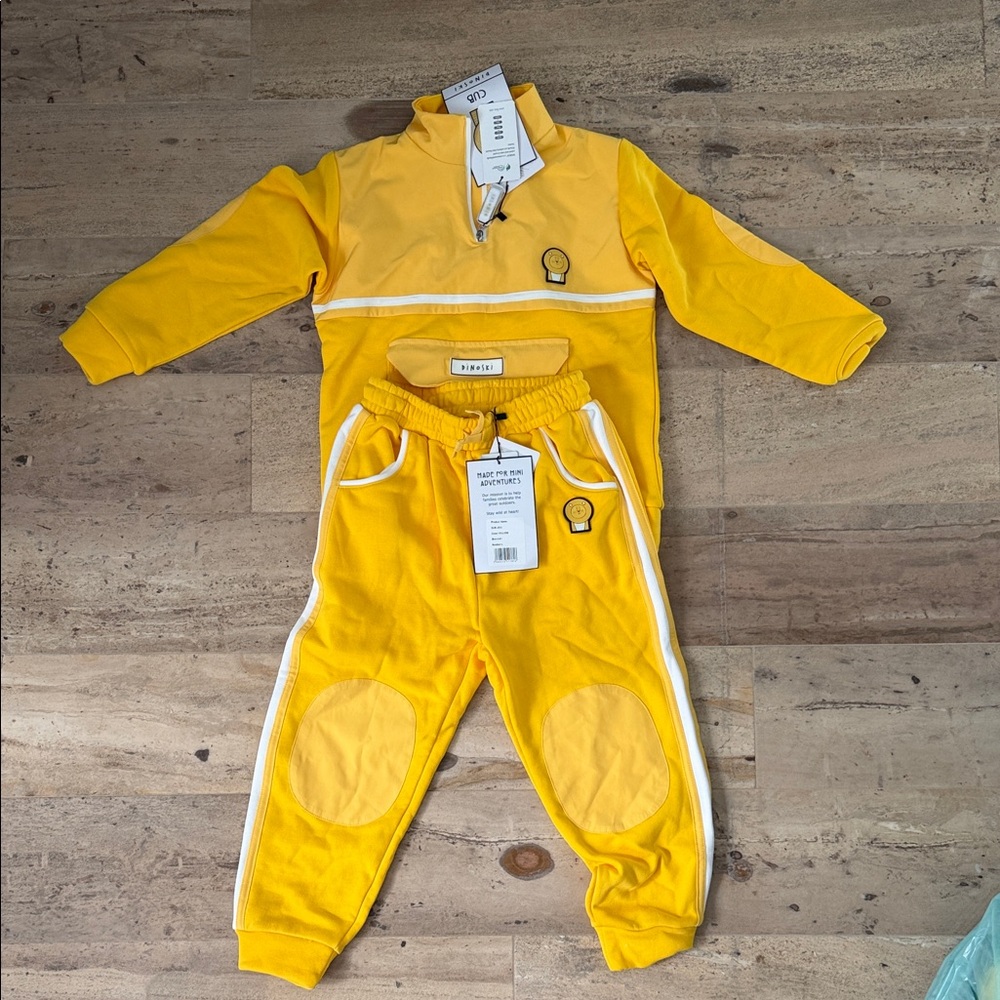 Dínoslo Bright Yellow Kids Matching Set